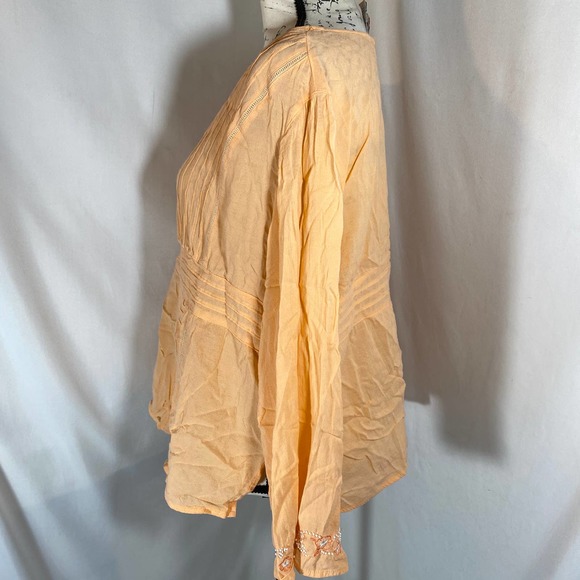 Faded Glory Plus Scooped Neck Embellished KeyHole Front Long Sleeve Blouse16W - Picture 2 of 10